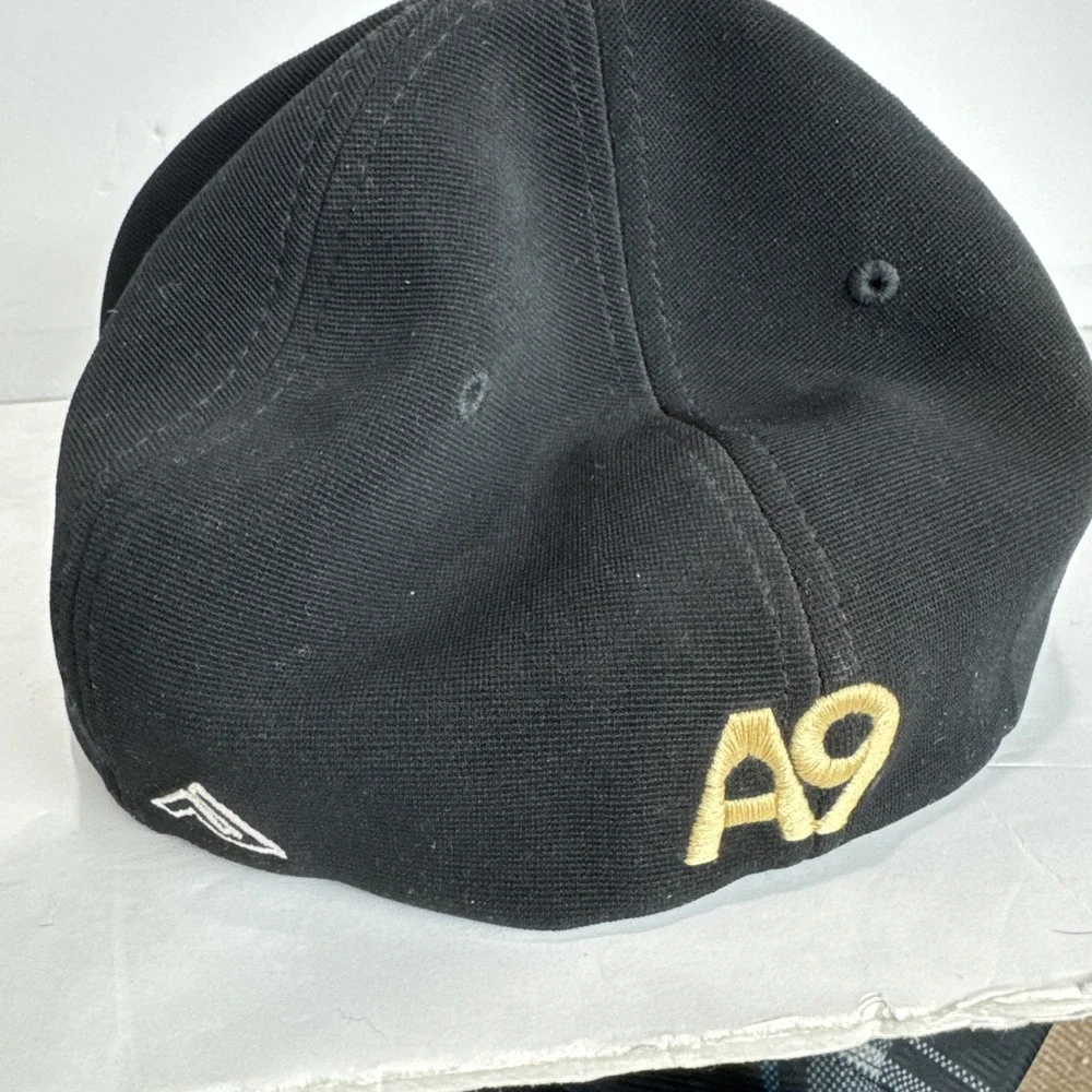 Gold Black Spartan Hat A9 Viken Sz‎ large/XL